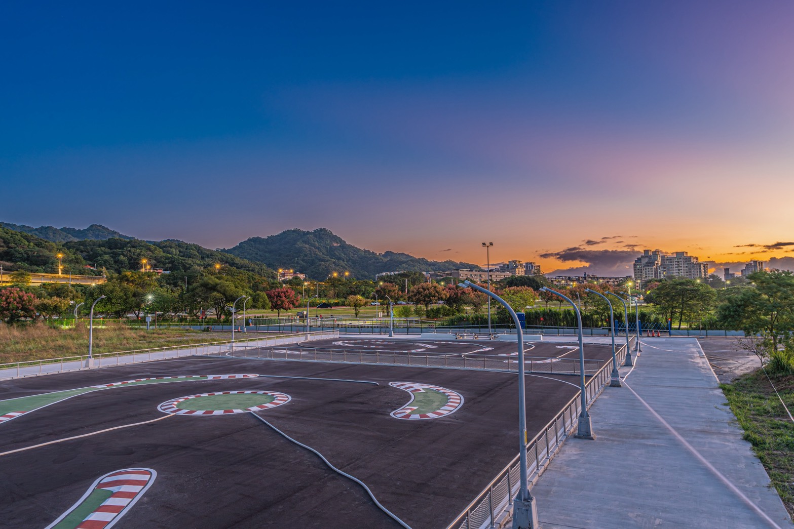 區域運動休閒環境再升級！新北山佳棒壘球場與遙控賽車場全新啟用　 - https://www.watchmedia01.com