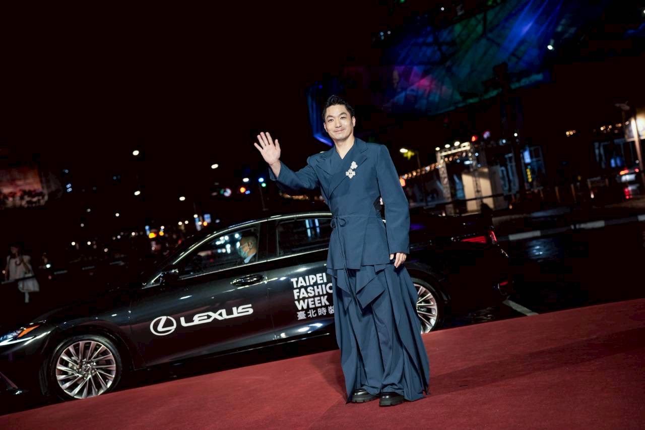 2025臺北時裝週落幕 蔣萬安:讓世界看見臺灣設計師實力 2025臺北時裝週落幕 蔣萬安:讓世界看見臺灣設計師實力