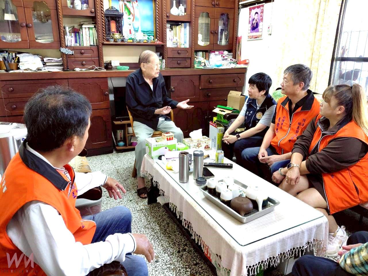 陸海空軍相互關懷協會南投送暖 歲末送暖傳遞社會愛心 - https://www.watchmedia01.com