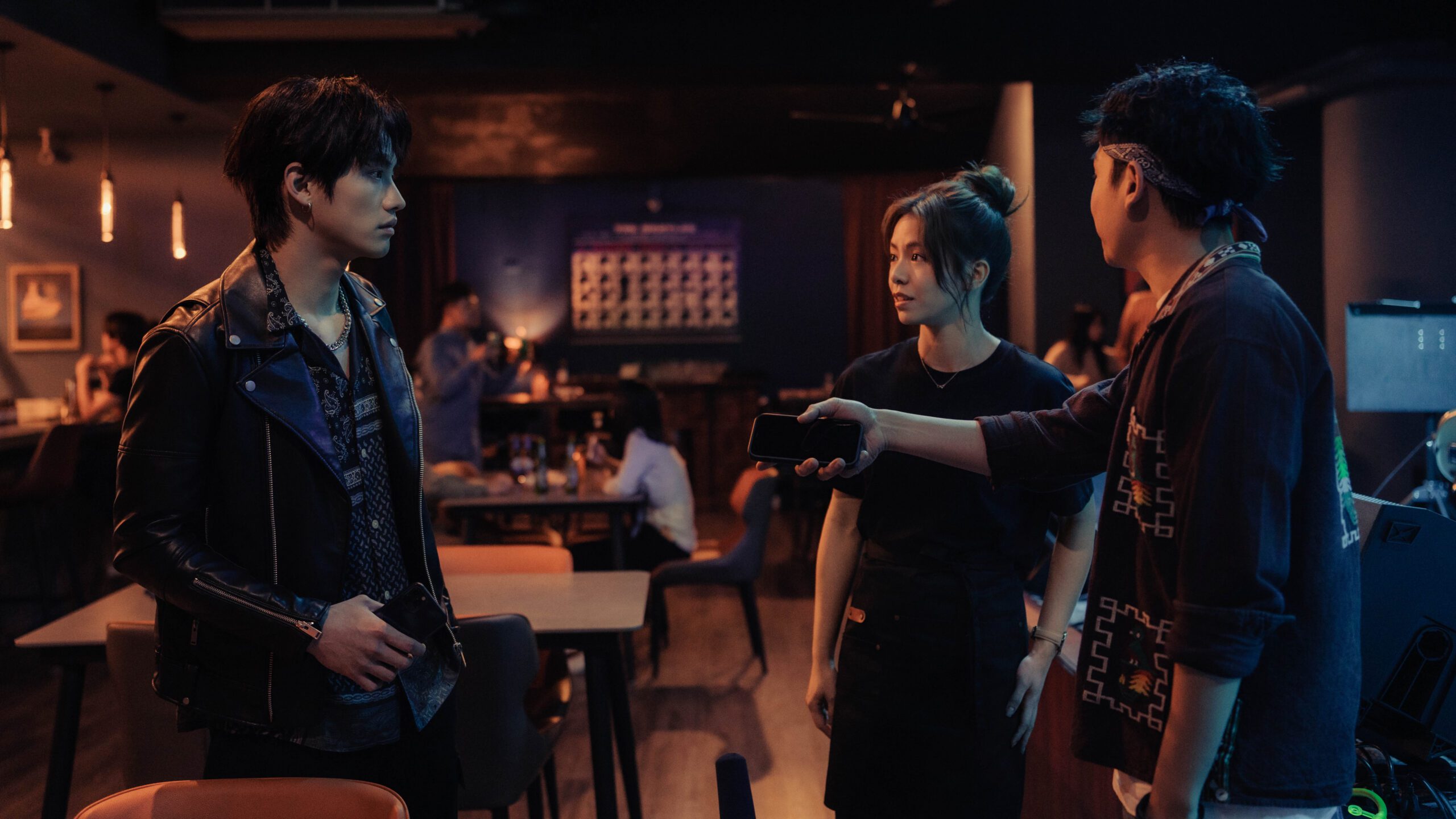 邵雨薇與屈中恆親密戲練翻身 簡嫚書對愛執著