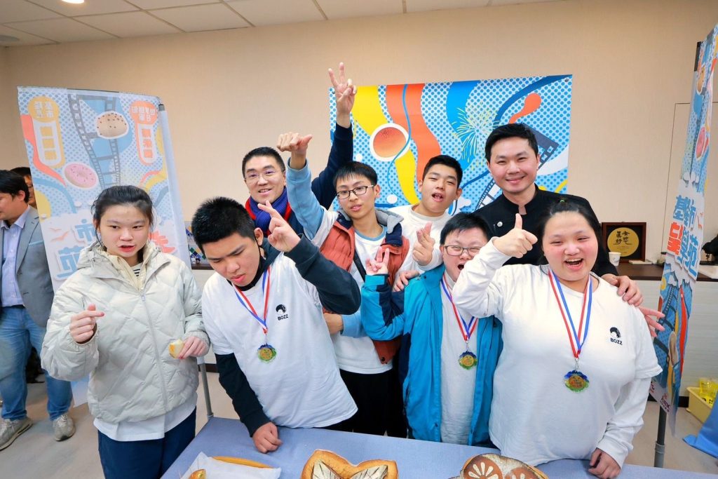 S__197091365 - 報新聞 Mega News